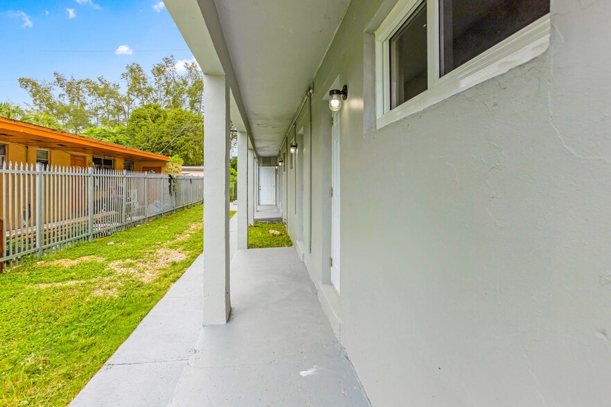 More Photos Of 1430 NW 2nd Ave, Florida City Apartments For Sale