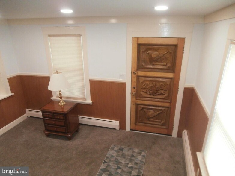 More Photos Of 306 N Oxford Valley Rd, Fairless Hills Office For Sale