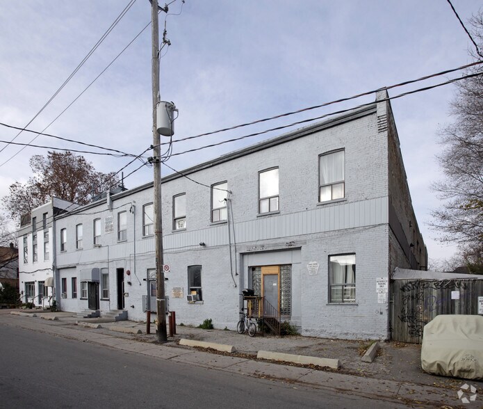 Primary Photo Of 46-60 Noble St, Toronto Office For Lease