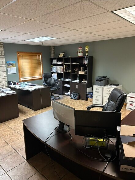 More Photos Of 3025 East End Ave, South Chicago Heights Truck Terminal For Sale