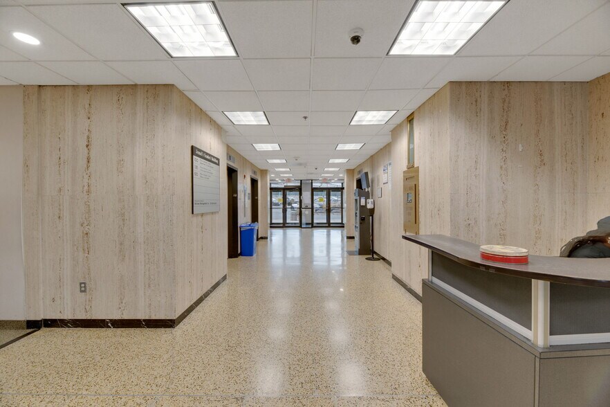 More Photos Of 4235 28th Ave, Marlow Heights Office For Sale