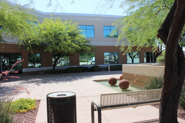 More Photos Of 5135 Camino Al Norte Rd, North Las Vegas Office For Lease