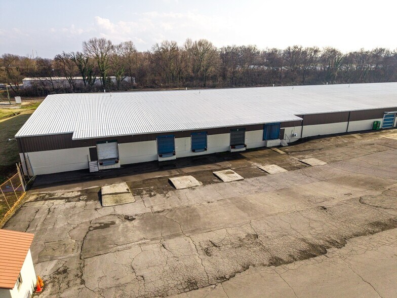 More Photos Of 1605 Prosser Rd, Knoxville Warehouse For Lease