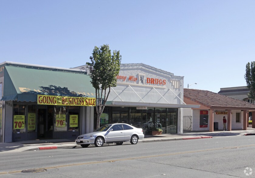 More Photos Of 549 San Benito St, Hollister Storefront For Lease
