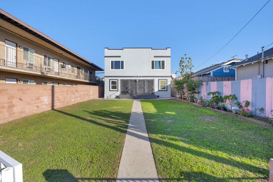More Photos Of 1364 Cherry Ave, Long Beach Multifamily For Sale