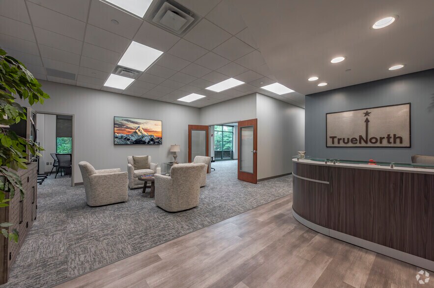 More Photos Of 93 Lake Ave, Danbury Office For Lease