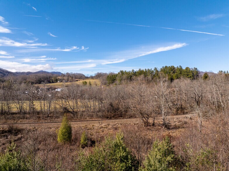 More Photos Of TBD Woodland Dr., Waynesville Land For Sale