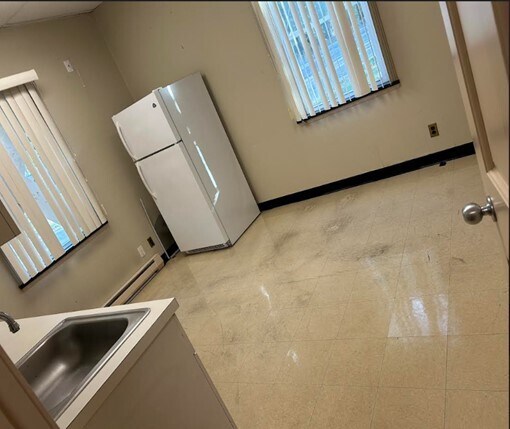 More Photos Of 1366 E Main St, Shrub Oak Unknown For Lease