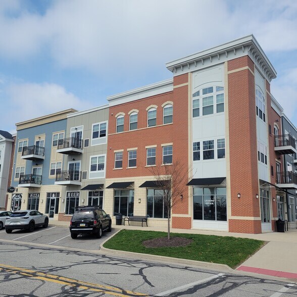 More Photos Of 2540 Promenade Way, Portage Apartments For Lease