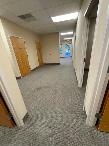 More Photos Of 5500 Adams Farm Ln, Greensboro Medical For Sale
