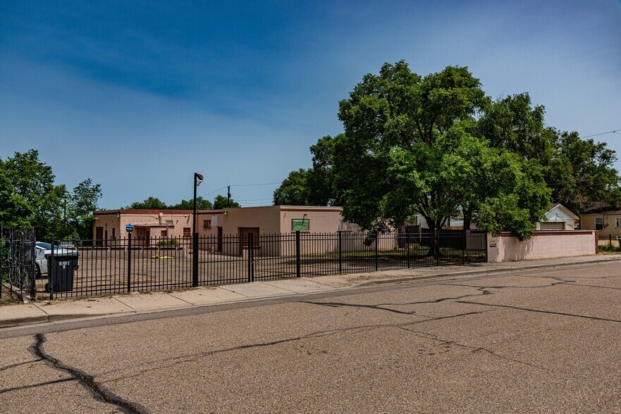 More Photos Of 1610 N Salem Ave, Pueblo Storefront Retail Residential For Lease