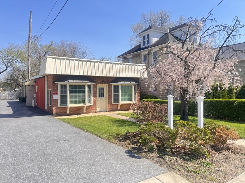 Primary Photo Of 2902 Taylor Ave, Baltimore Flex For Sale