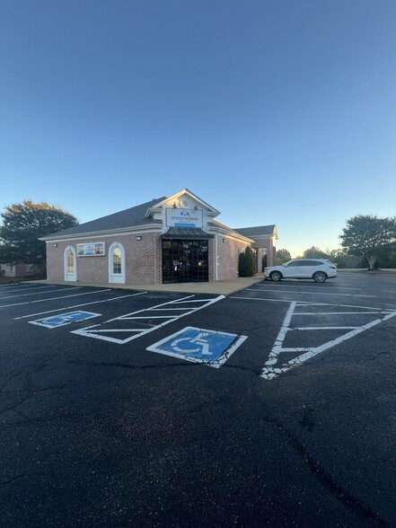 Primary Photo Of 7253 Goodman Rd, Olive Branch Office For Lease