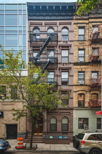 More Photos Of 164 W 83rd St, New York Apartments For Sale