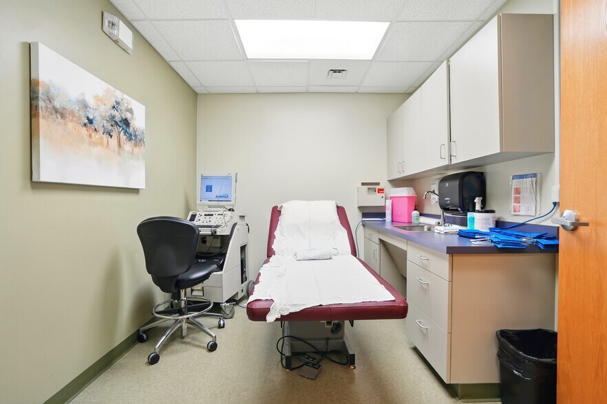 More Photos Of 91 Washington St, Taunton Medical For Lease