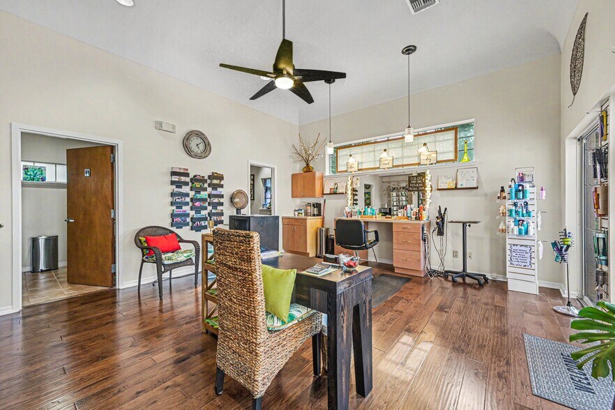 More Photos Of 1727 N Atlantic Ave, Cocoa Beach Medical For Sale