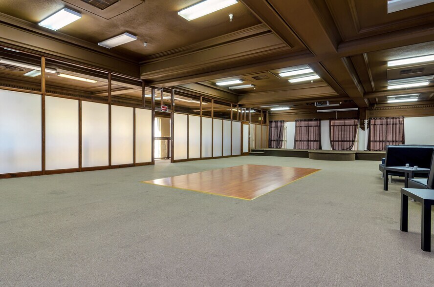 More Photos Of 415 Railroad Ave, Pittsburg Office For Sale