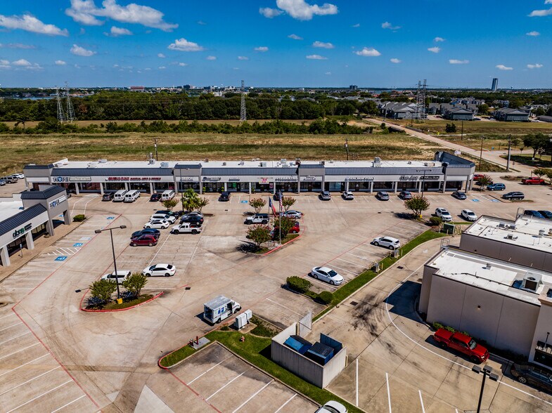 More Photos Of 2450 E Main St, League City Unknown For Lease