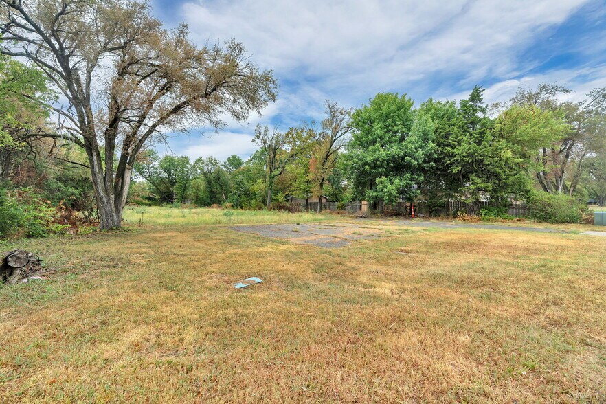 More Photos Of 545 N Andover Rd, Andover Land For Sale