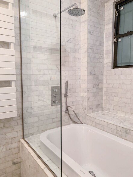 More Photos Of 180 S 4th St, Brooklyn Multifamily For Sale