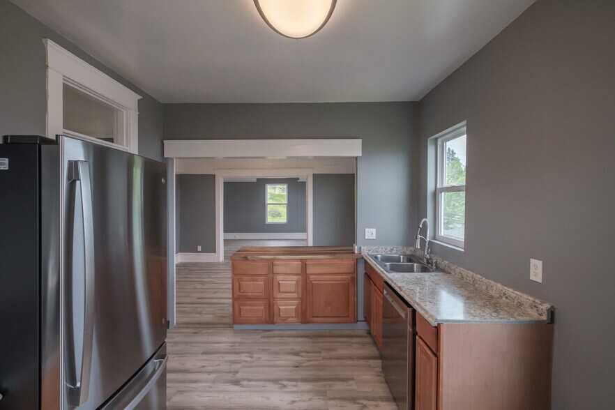 More Photos Of 640 8th St, Astoria Apartments For Sale