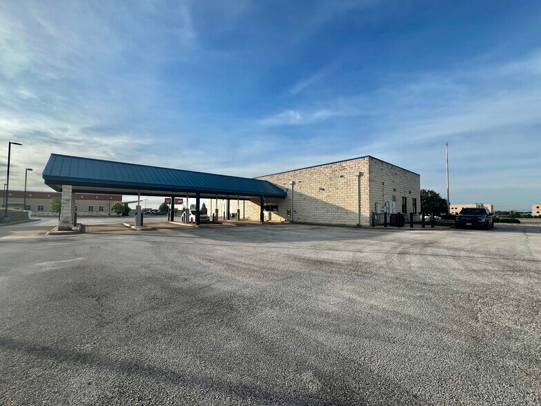 More Photos Of 661 W Central Texas Expy, Harker Heights Office For Lease