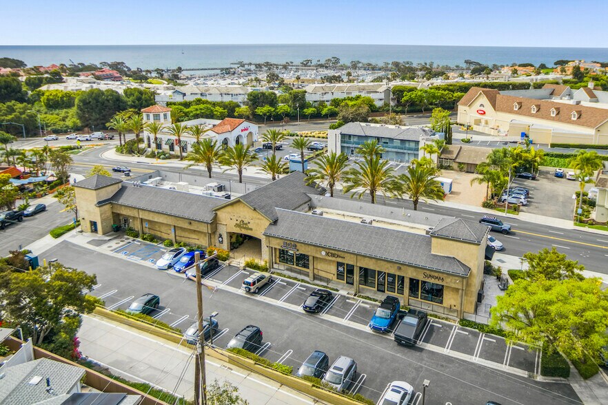 More Photos Of 34212 Pacific Coast Hwy, Dana Point Freestanding For Lease