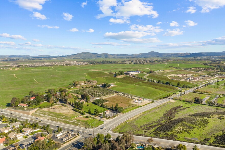 More Photos Of 41309 Avenida Biona, Temecula Winery Vineyard For Sale