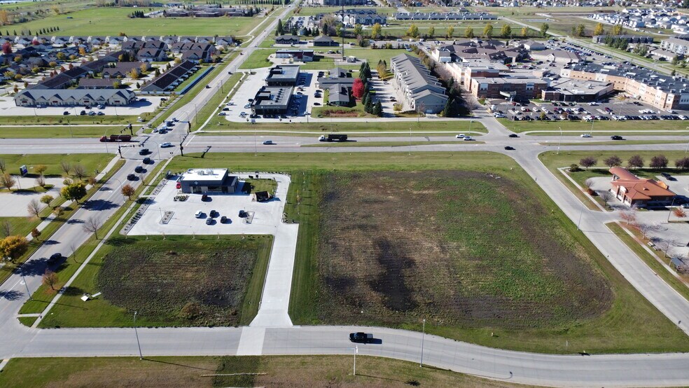 More Photos Of 4641 S Washington St, Grand Forks Restaurant For Sale