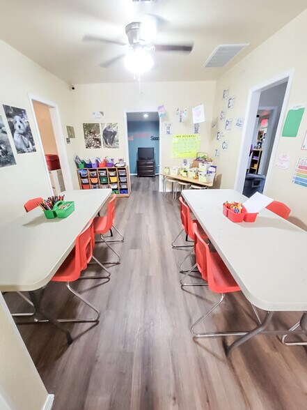 More Photos Of 710 W Broadway St, Collinsville Daycare Center For Sale