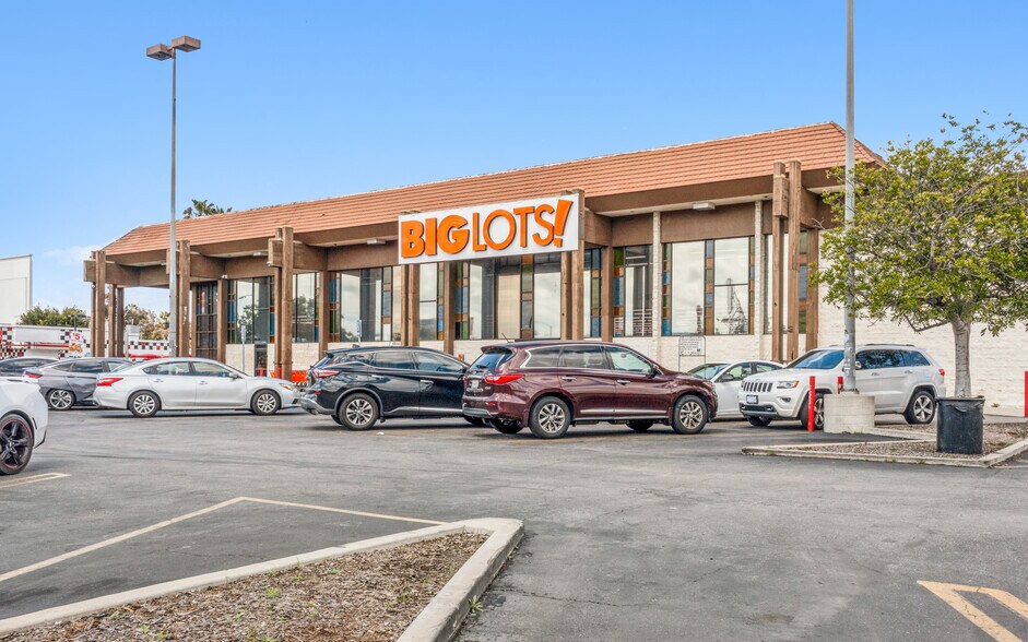 More Photos Of 3003 W Manchester Blvd, Inglewood General Retail For Sale