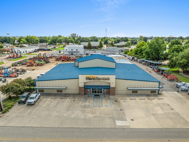 Primary Photo Of 129 Banks Ave, Lafayette Manufacturing For Sale