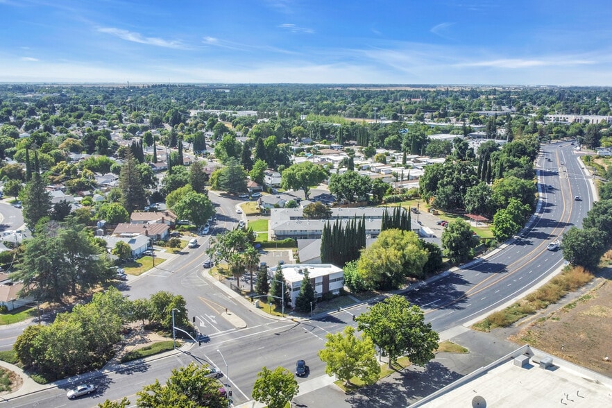 More Photos Of 515 Michigan Blvd, West Sacramento Medical For Sale