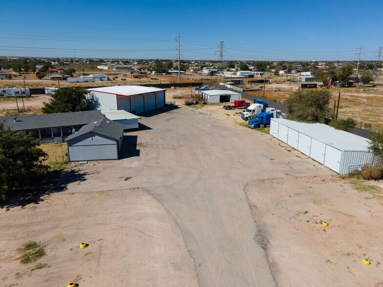 More Photos Of 11010 W Joan Dr, Odessa Warehouse For Sale