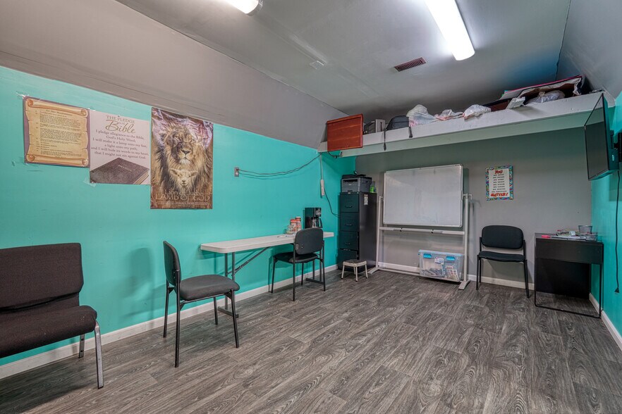 More Photos Of 50 Frey Rd, Spartanburg Light Manufacturing For Sale