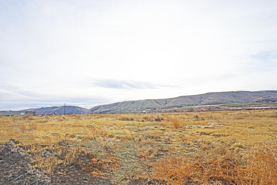 More Photos Of 2800 Goodman Rd, Union Gap Land For Sale