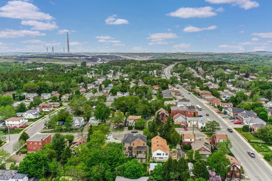 More Photos Of 22 Whittaker St, Sudbury Multifamily For Sale