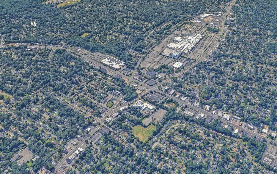 More Photos Of 33 Walt Whitman Rd, Huntington Station Office For Lease