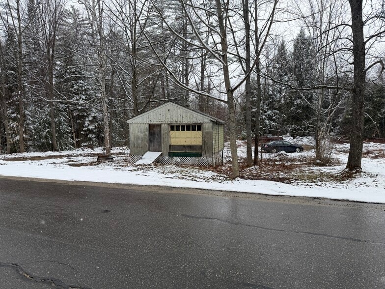 More Photos Of 40 Reservoir Rd, Plymouth Multifamily For Sale