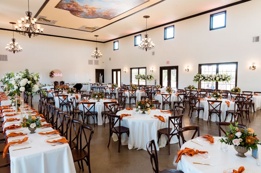 More Photos Of 451 Stoney Rdg, Azle Specialty For Sale