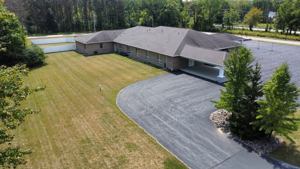 More Photos Of 209 Entrepreneur Dr, Saint Charles Funeral Home For Lease