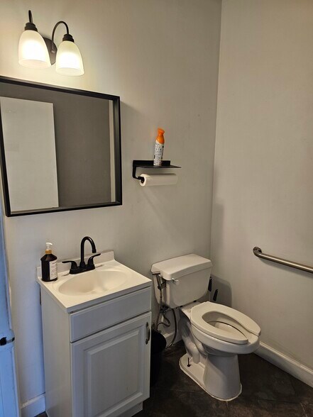 More Photos Of 2001 NW 15th Ave, Pompano Beach Warehouse For Lease