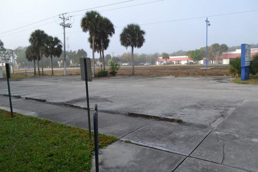 More Photos Of 1320 N 15th St, Immokalee Medical For Lease