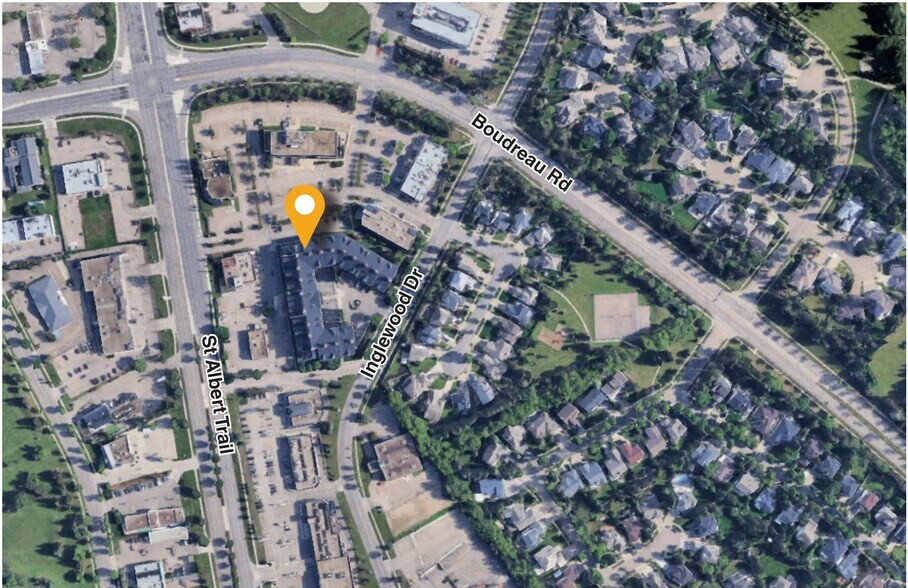 More Photos Of 585 St Albert Trl, St. Albert Restaurant For Lease