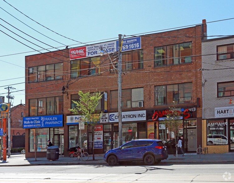 More Photos Of 349 College St, Toronto Storefront Retail Office For Lease