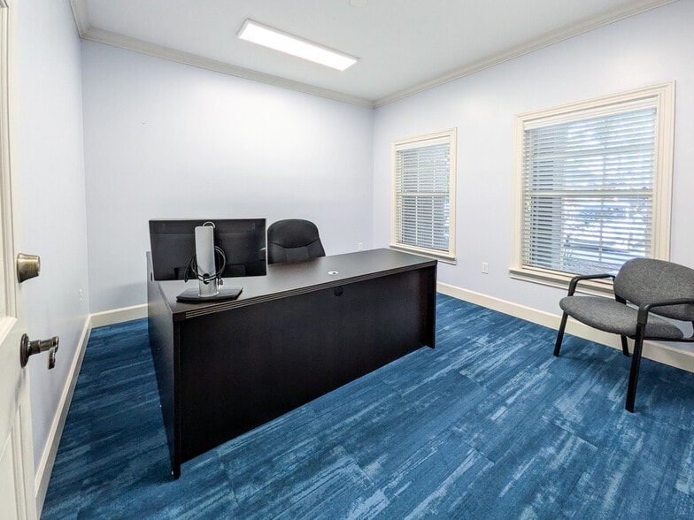 More Photos Of 9310 Old Kings Rd S, Jacksonville Office For Sale