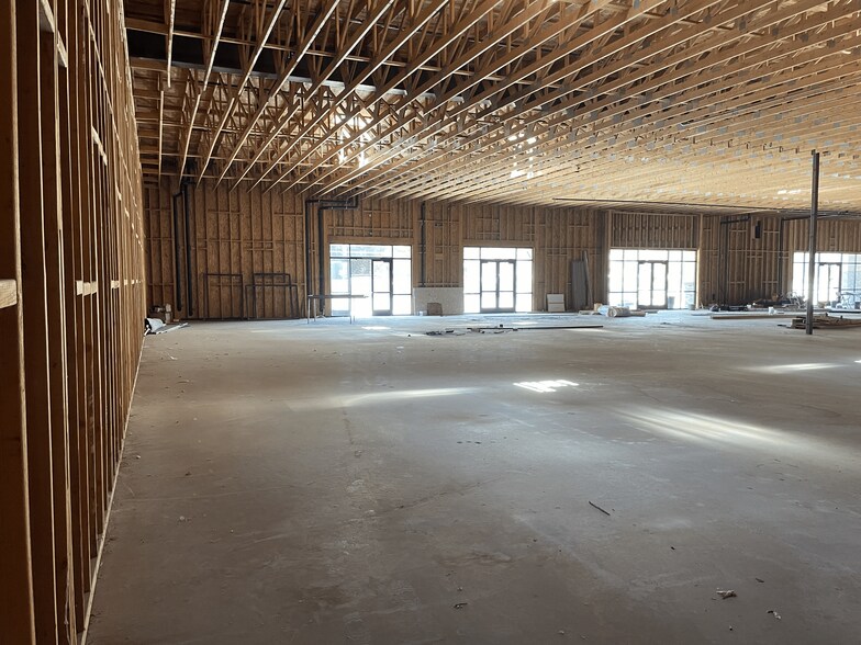 More Photos Of 8254 Mission Blvd, Jurupa Valley Unknown For Lease