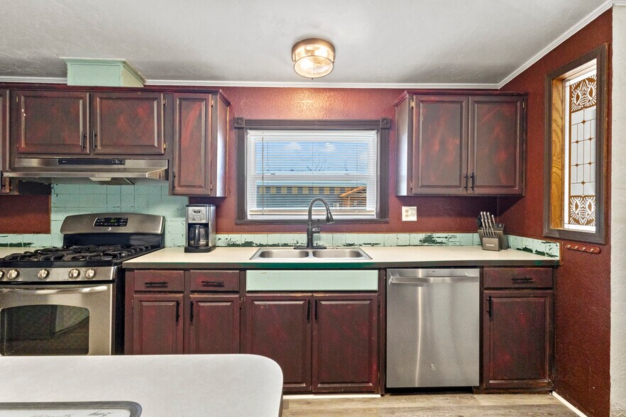 More Photos Of 20500 N 2810 Rd, Kingfisher Lodge Meeting Hall For Sale