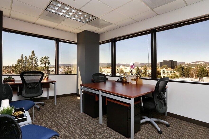 More Photos Of 6080 Center Dr, Los Angeles Office For Sale