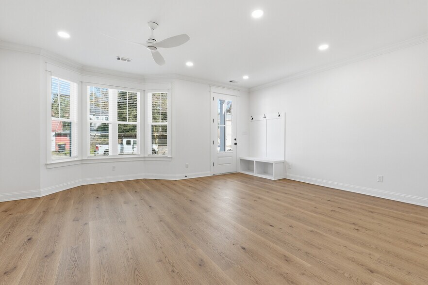 More Photos Of , Savannah Specialty For Sale